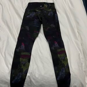 Lululemon leggings. Size 4